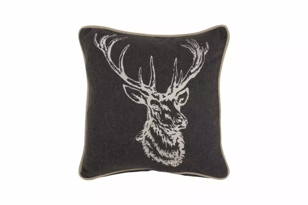 Turiform Deer Pynteputetrekk 1 Turiform Deer Pynteputetrekk